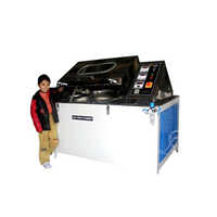 Salt Spray Test Chamber - Accuracy: A 1a C (temp)