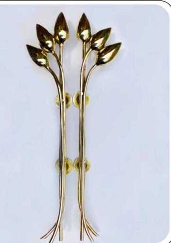 Brass lotus door handle