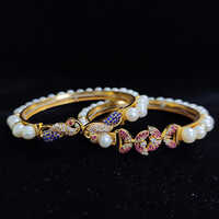 Floral Real Pearl Bangle - Shape: Round