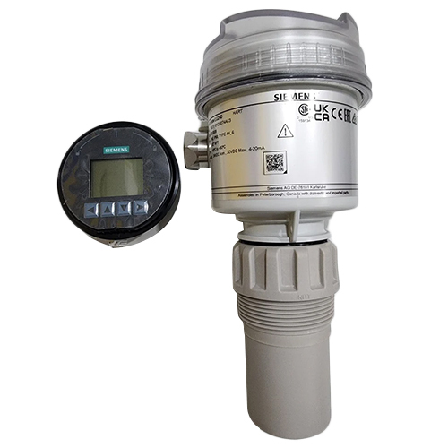 Siemens Ultrasonic Level Transmitter - Color: Silver