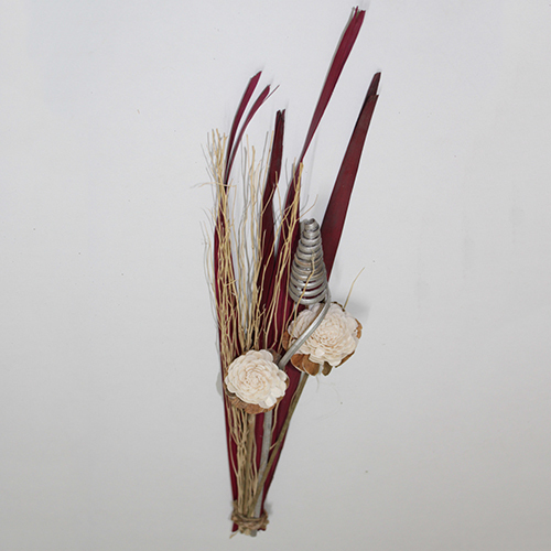 b012 Handcrafted Bouquet - Feature: Durable
