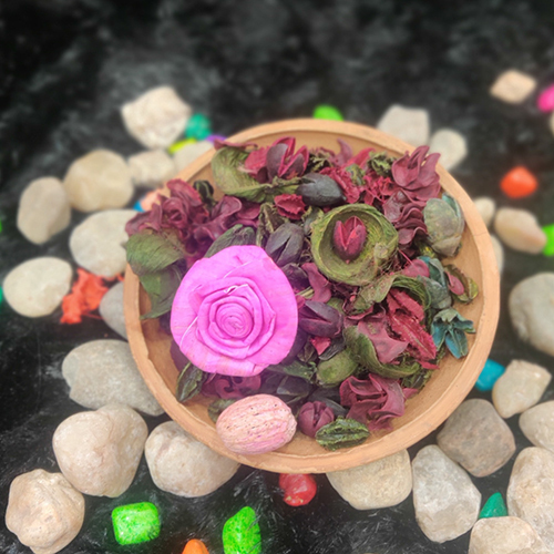 Handcrafted potpourri