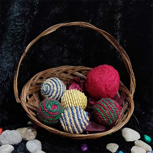 Handcrafted potpourri