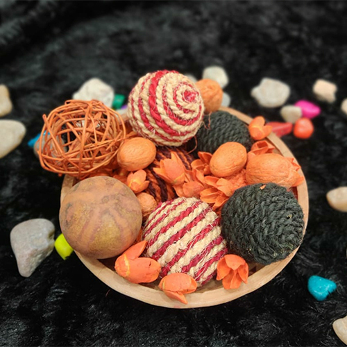 Handcrafted potpourri