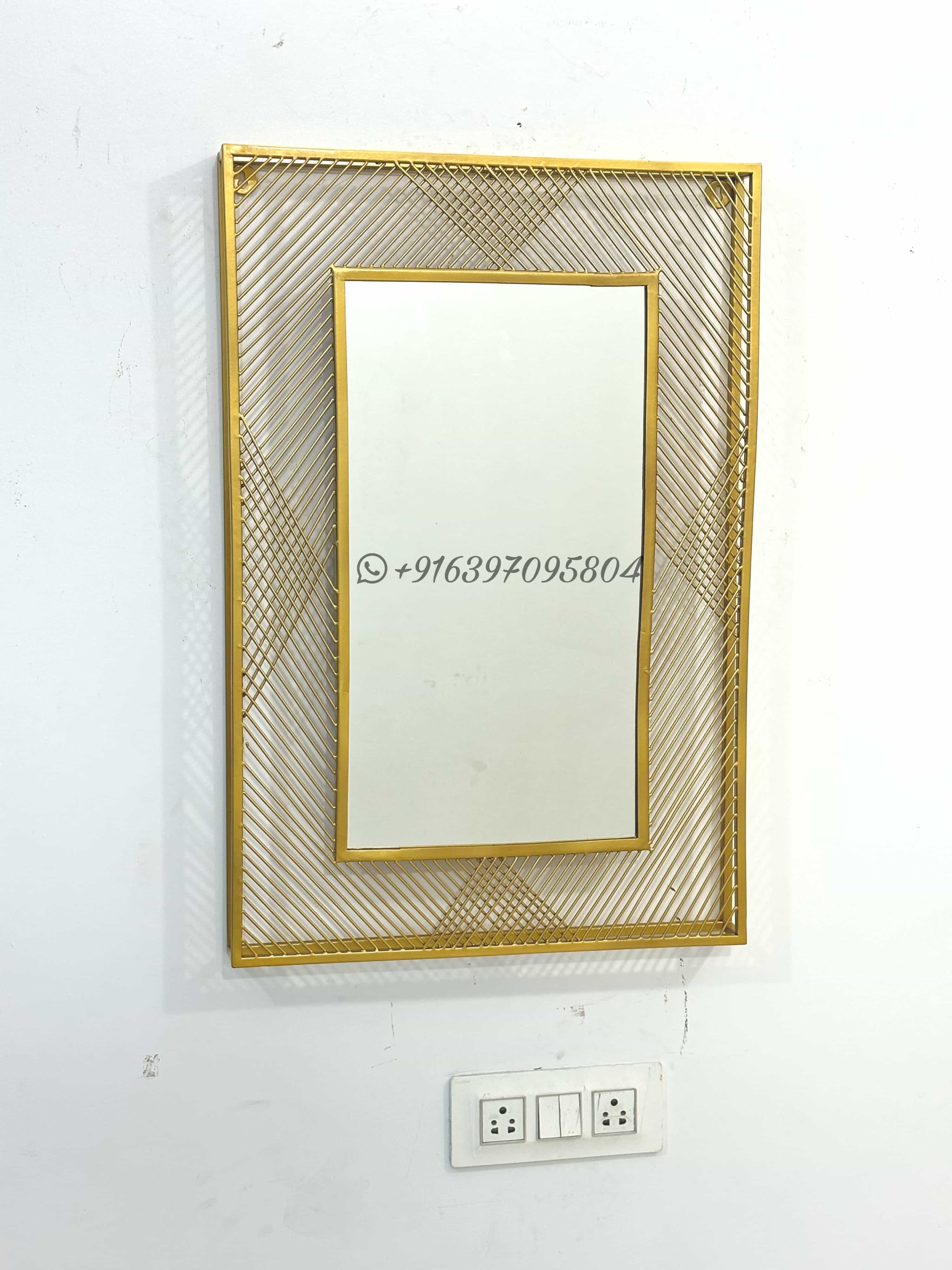 Refined Metal Mirror - Color: Gold