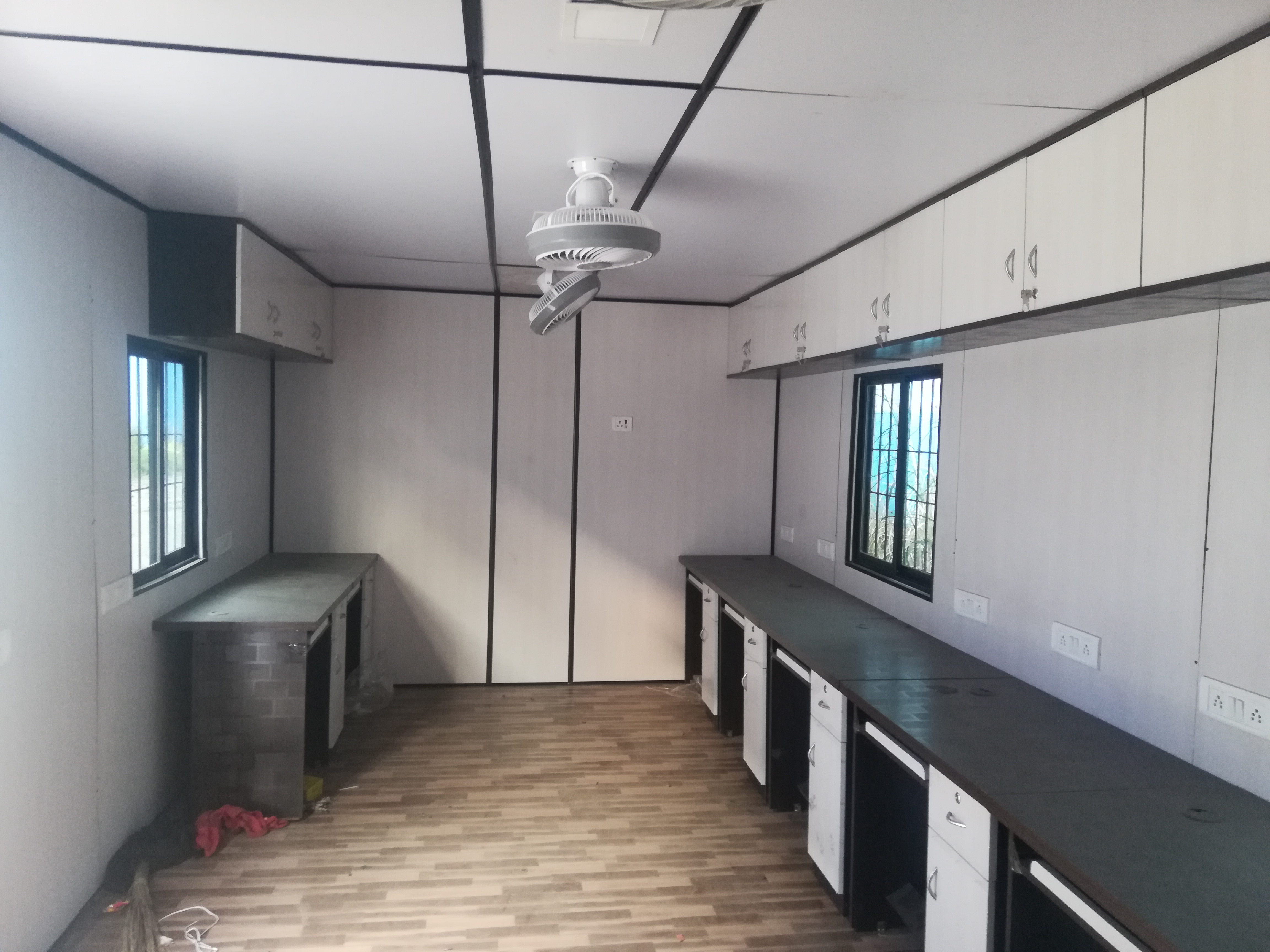 Steel Portable Office Cabin - Color: Available In Many Colors