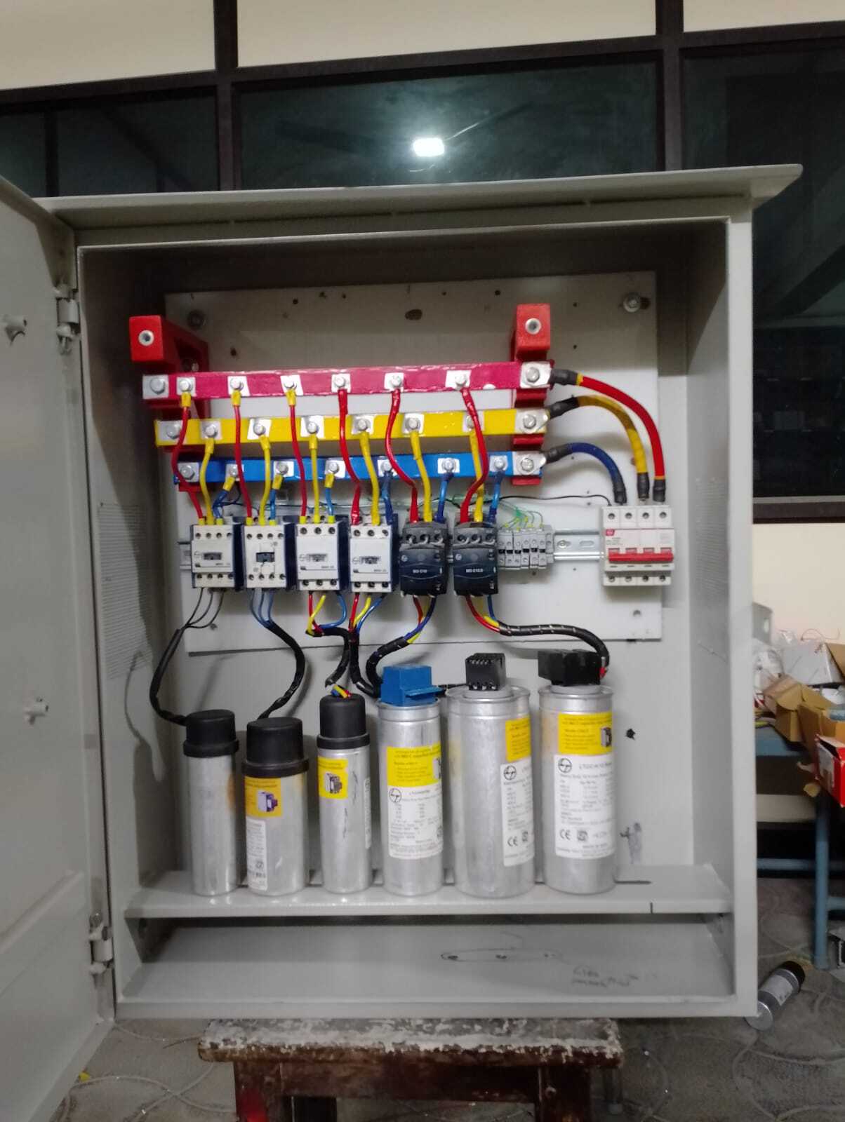 Power Factor Controller - Cover Material: Pvc