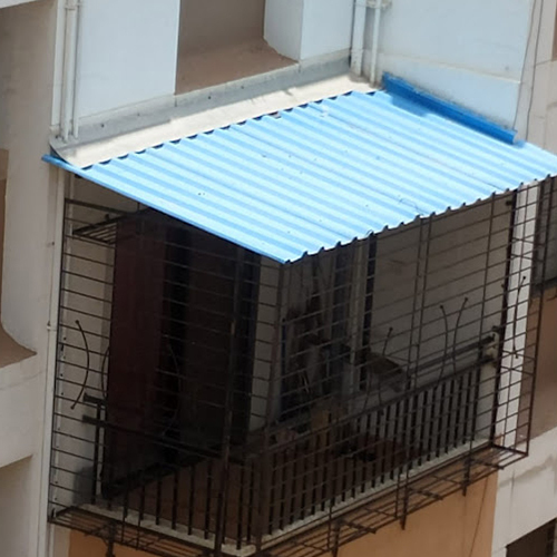 MS बालकोनी शेड