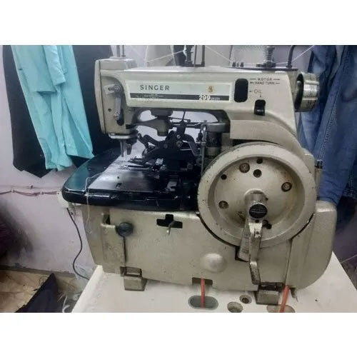 Singer Eyelet Kaaj Sewing Machine