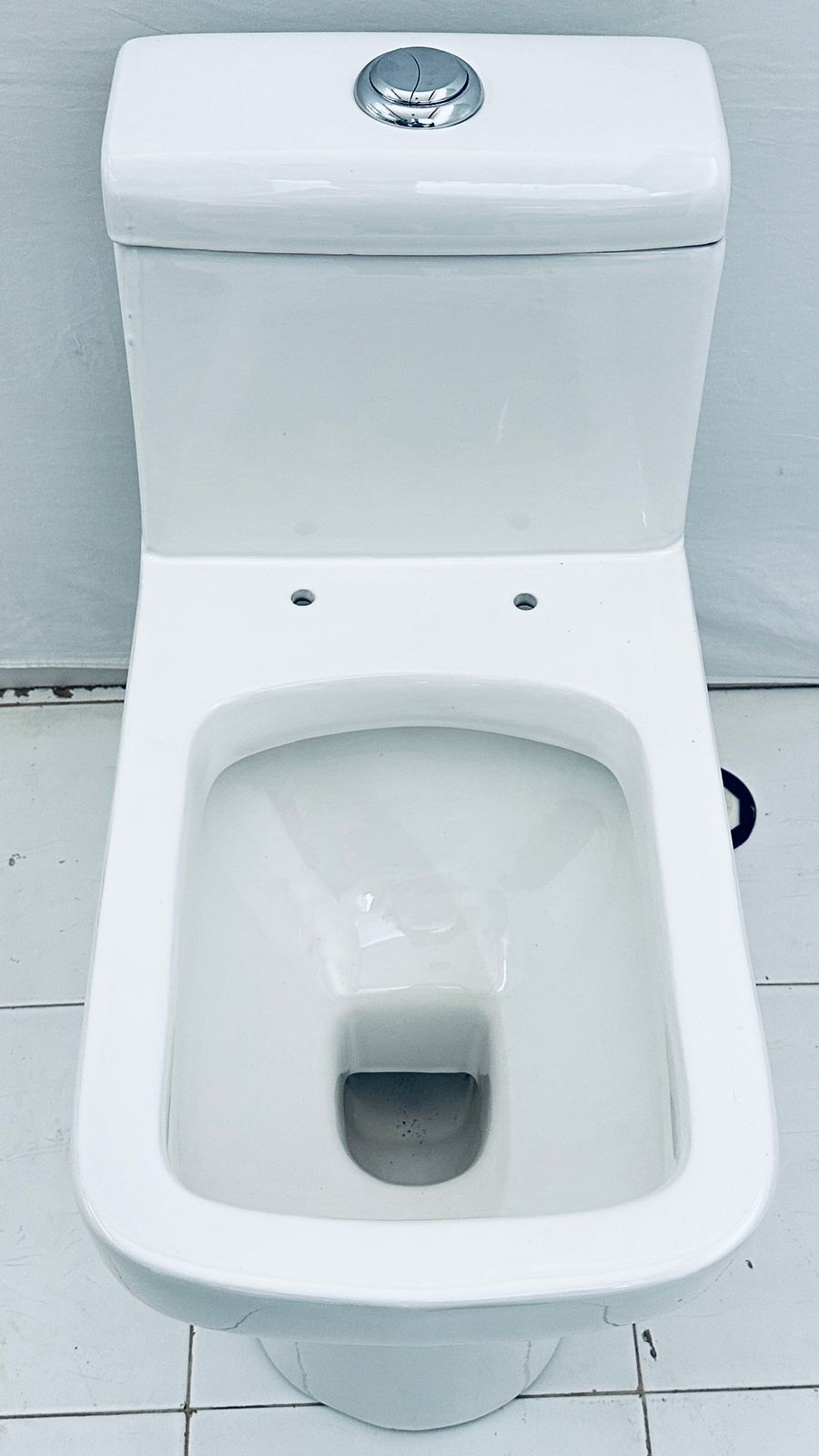 One Piece Toilet Square