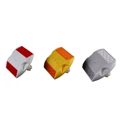 3M Molded Shank Road Stud - Material: Plastic