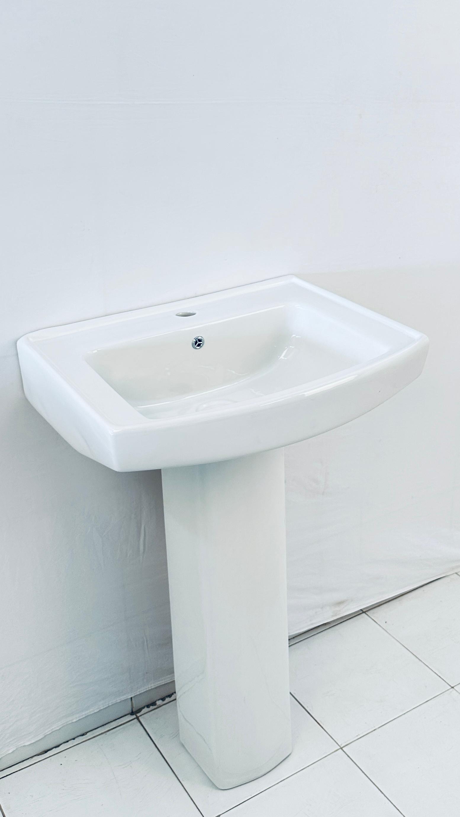 Pedestal Polo Set - Ceramic, 23x17 inches, Square Shape | Elegant