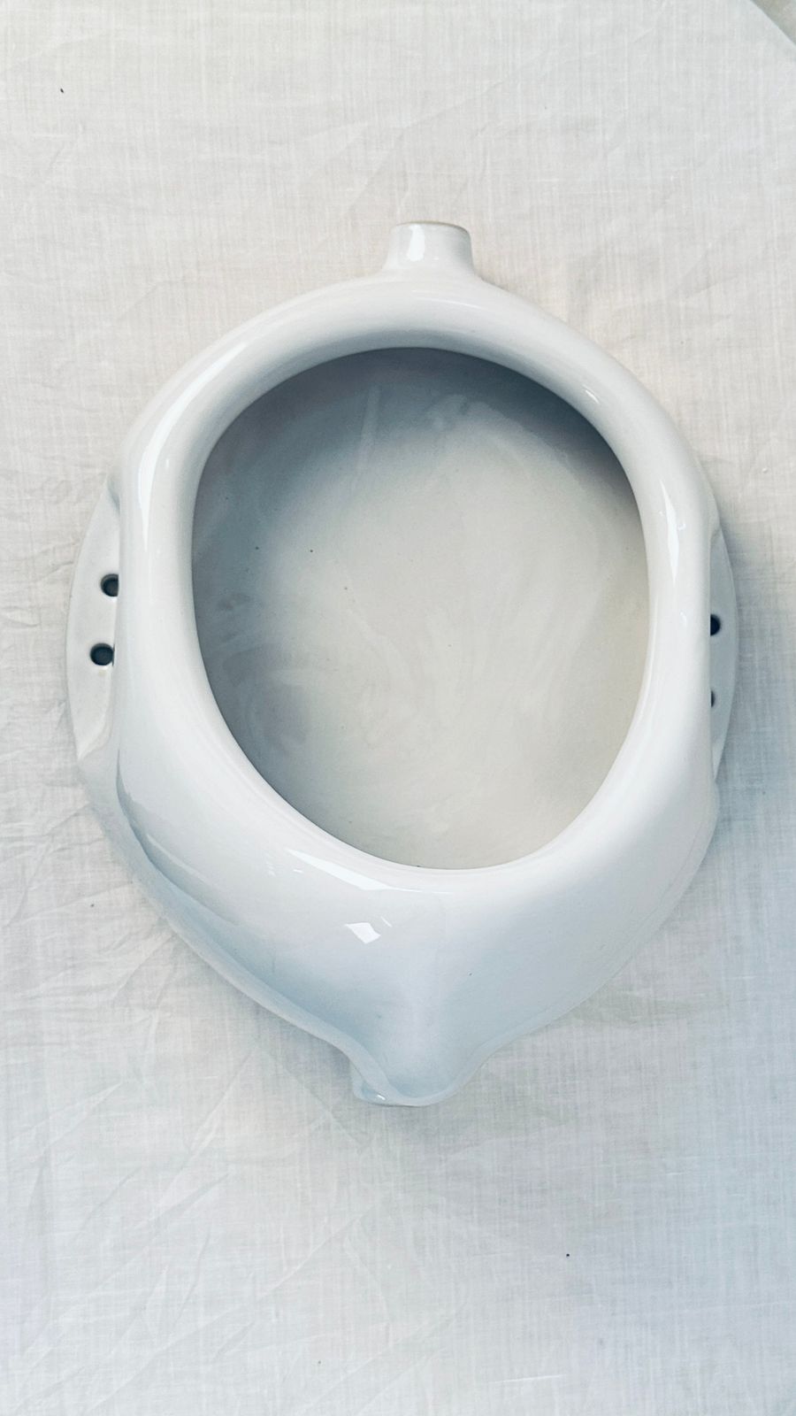 Flat Back Urinal - Durable Ceramic Material | Space-saving Design, Easy To Clean