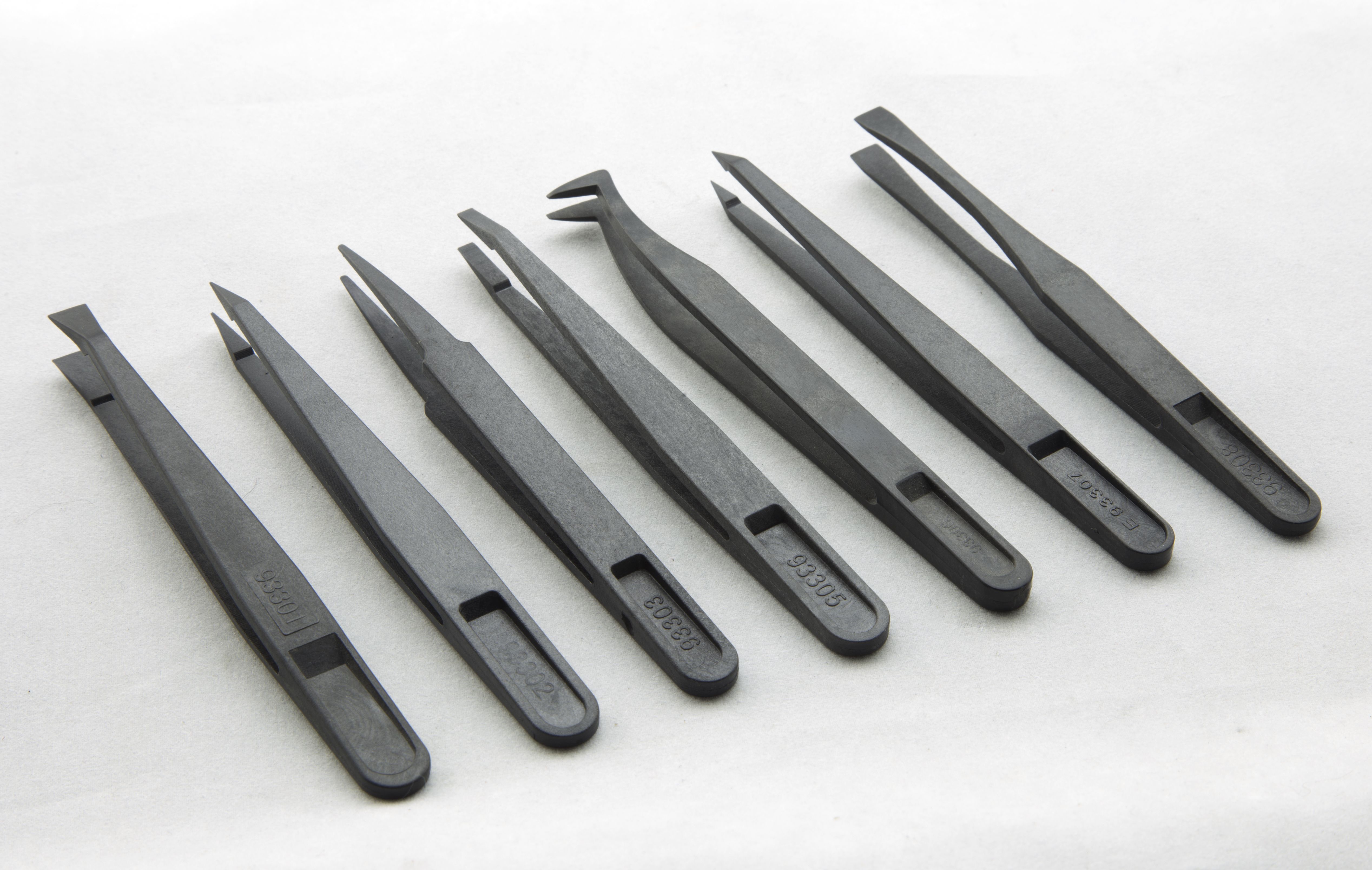 Esd Plastic Tweezers - Plastic Material, Surface Resistance: 10e6 Ohms | Manual Detection Method, Commercial Usage, Assembly Tools