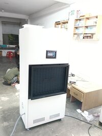 Industrial Refrigerant Dehumidifier 200 L-Day