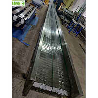 Slat Chain Conveyor - Mild Steel & Stainless Steel, 20-40 Feet Length, 0-10 Inch Belt Width, Silver Color, 3-15 Meters/minute Speed, 1-50 Kilograms Load Capacity, Ideal For Bottles & Cans Transport