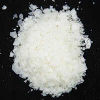 Sorbitan Tristearate - Application: Industrial
