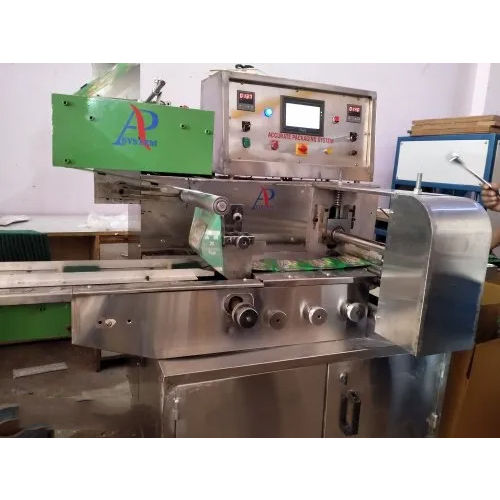 Horizontal Flow Wrapping Machine - Automatic Grade: Automatic