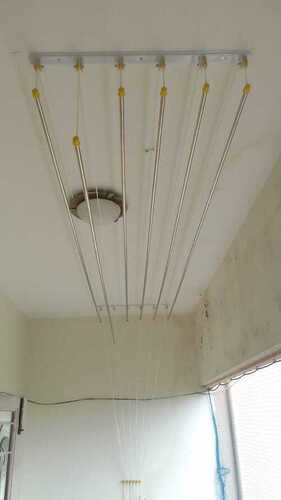 Laundry cloth drying hangers