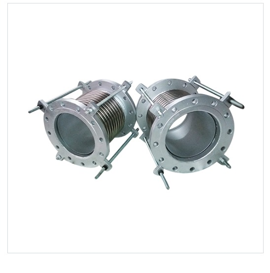 Axial Type Sleeve Protected Bellows - Color: Silver