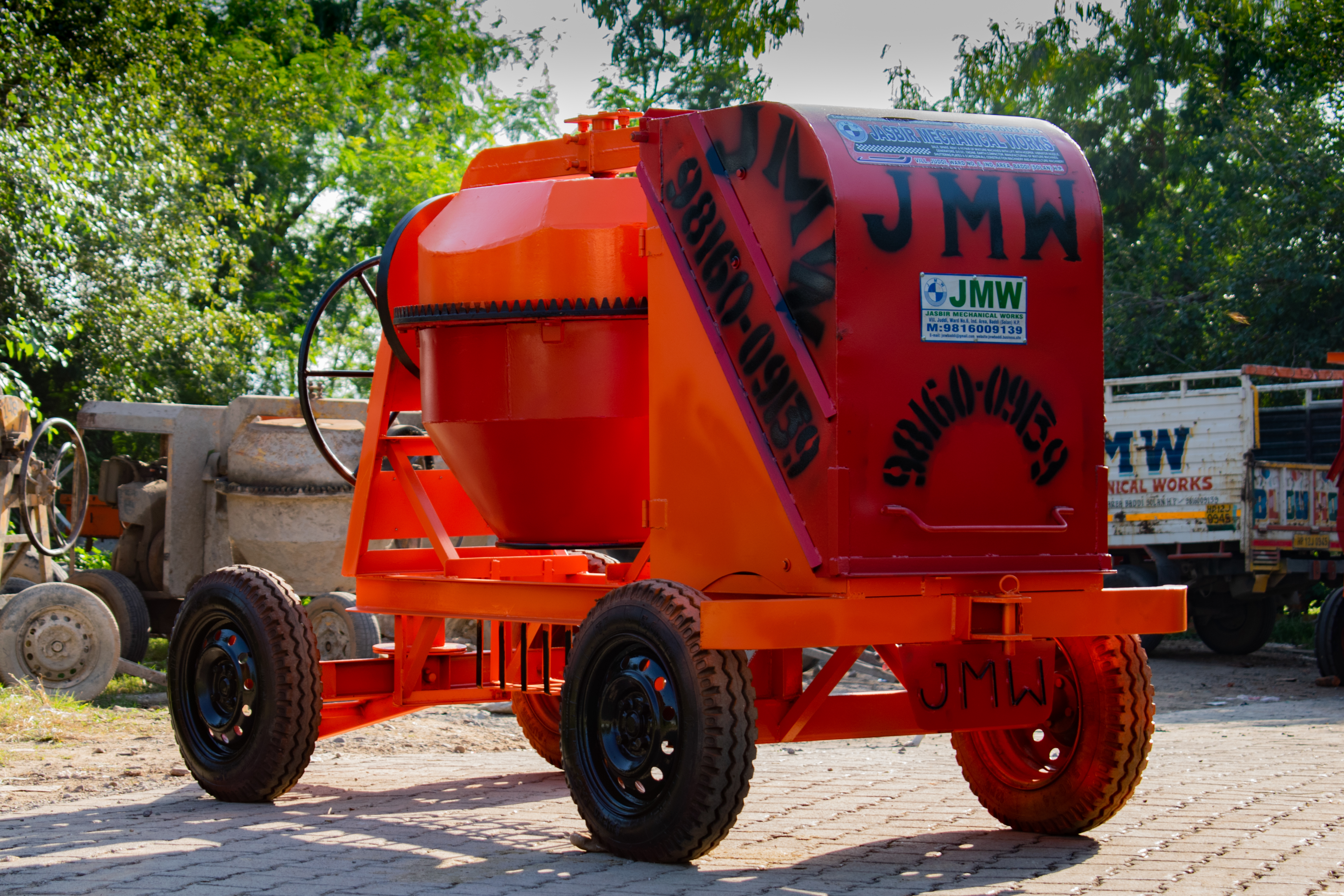 Concrete Mixture Machine - Color: Orange