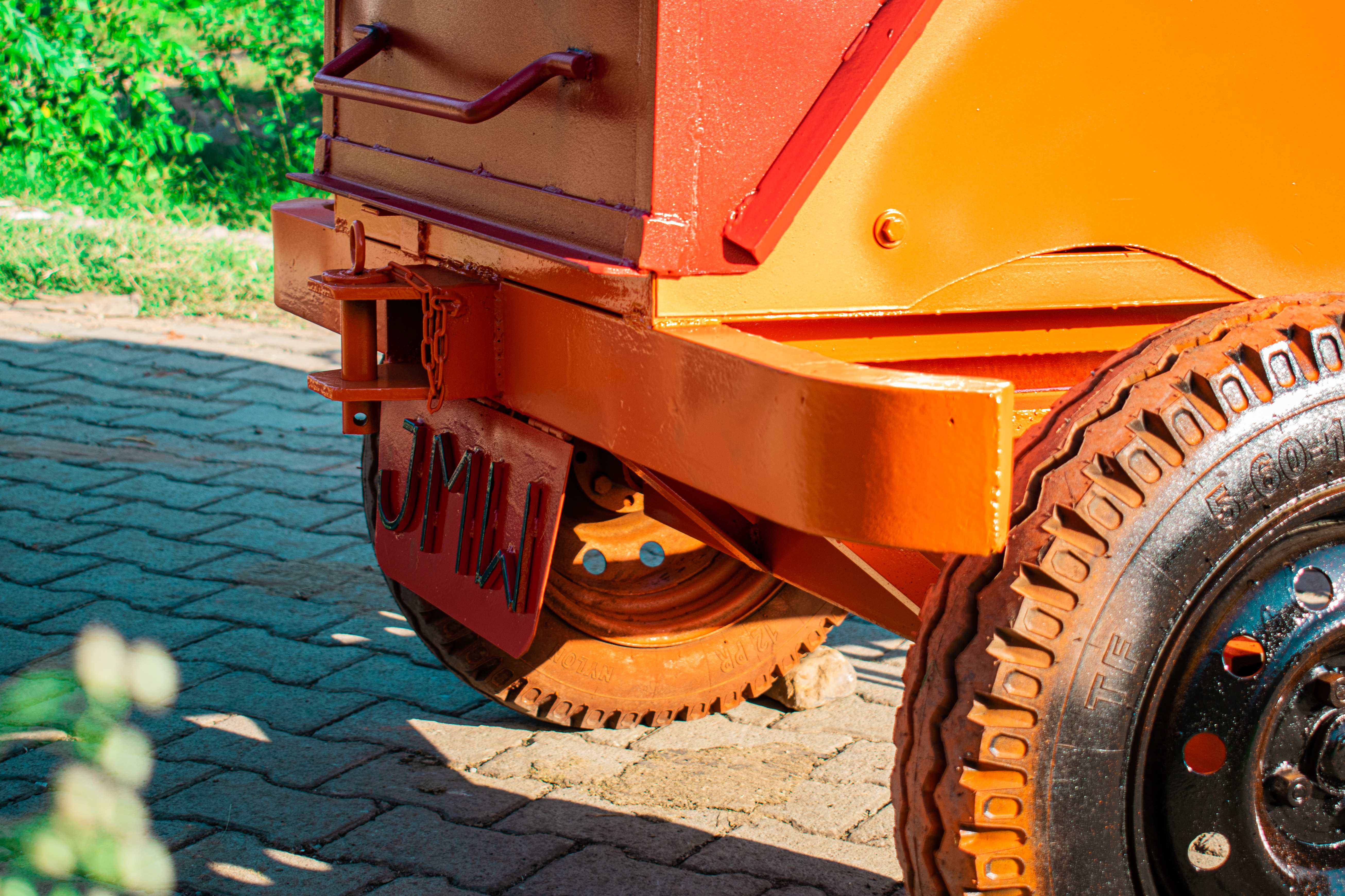 Concrete Mixture Machine - Color: Orange