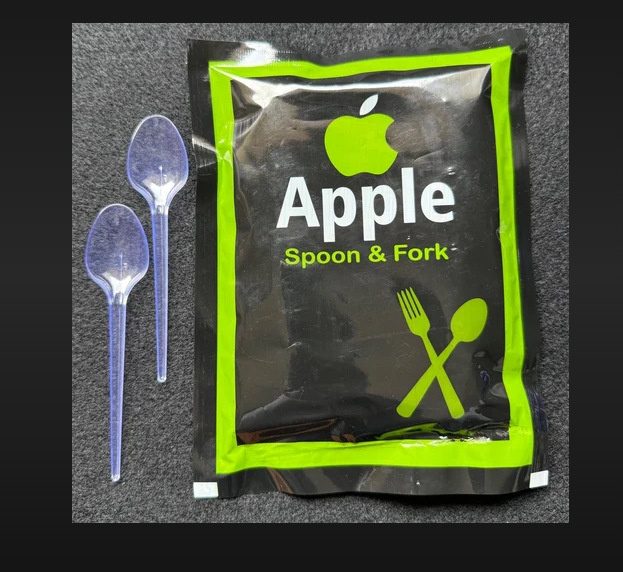 China Apple Plastic Spoon - Durable Plastic Material, Lightweight Design, Versatile Utility for Cooking and Serving