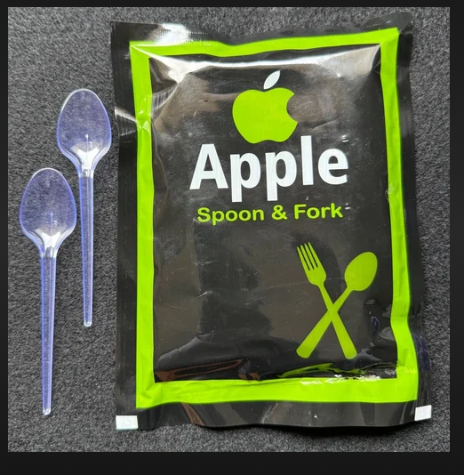 China Apple  Plastic Spoon