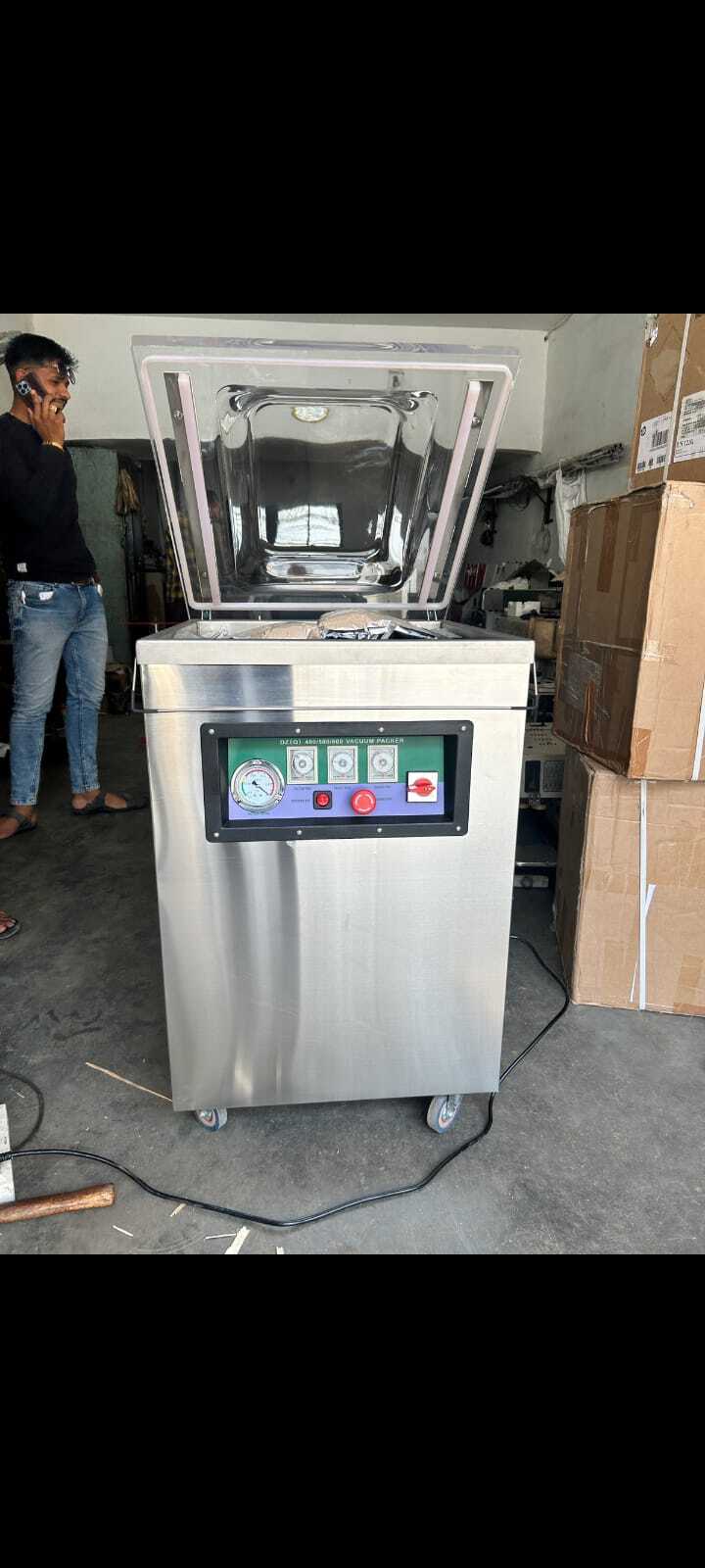 Automatic Packaging Vacuum Machine - Color: Sliver