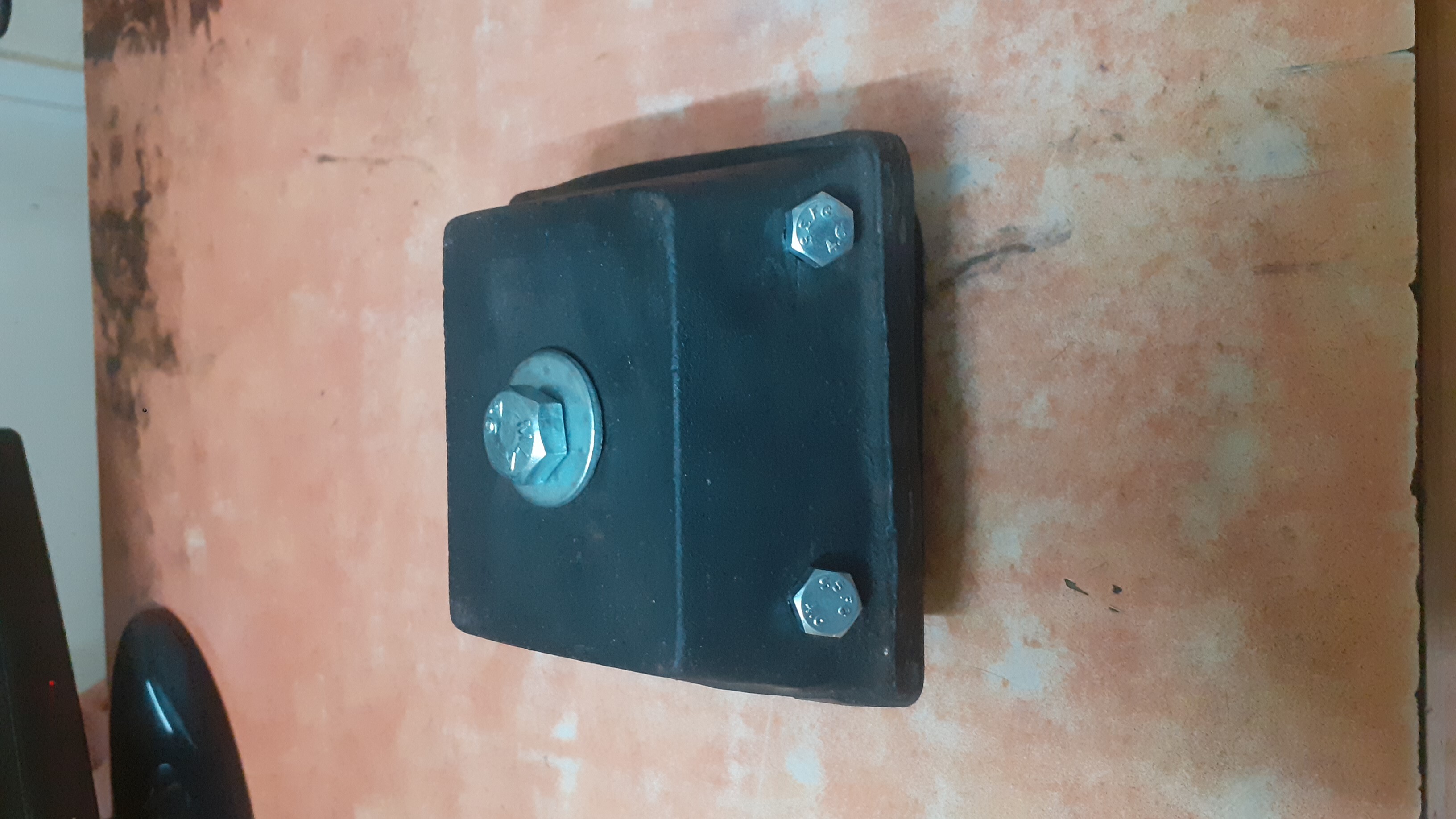 Rubber Mount Pads - Color: Black