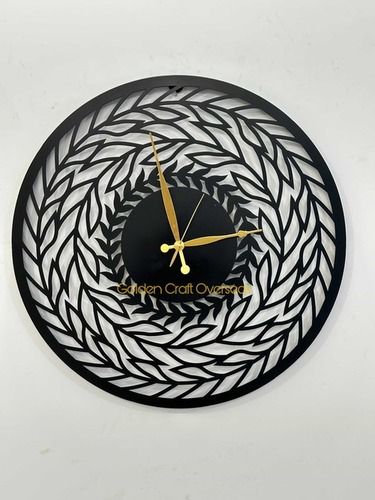 Iron Circle Wall Clock - Color: Black