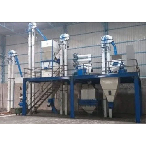 Poultry Feed Plant - Operating Type: Semi Automatic