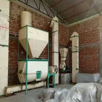 Poultry Feed Making Machine - Operating Type: Automatic