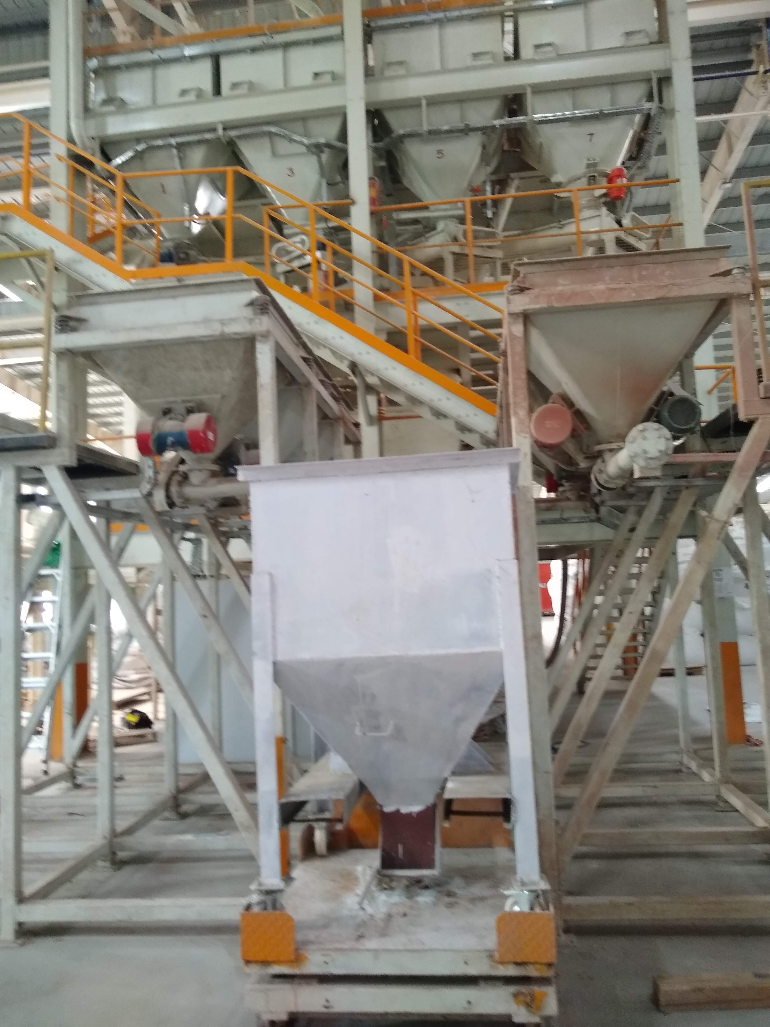 Batching System - Accurate Material Feeding To 0.5% Precision | Optimized For Accurate Mixing Purposes