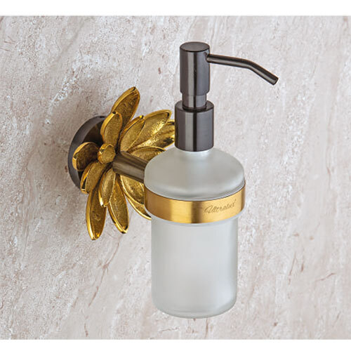 FR-006 Dispenser With Brass Pump