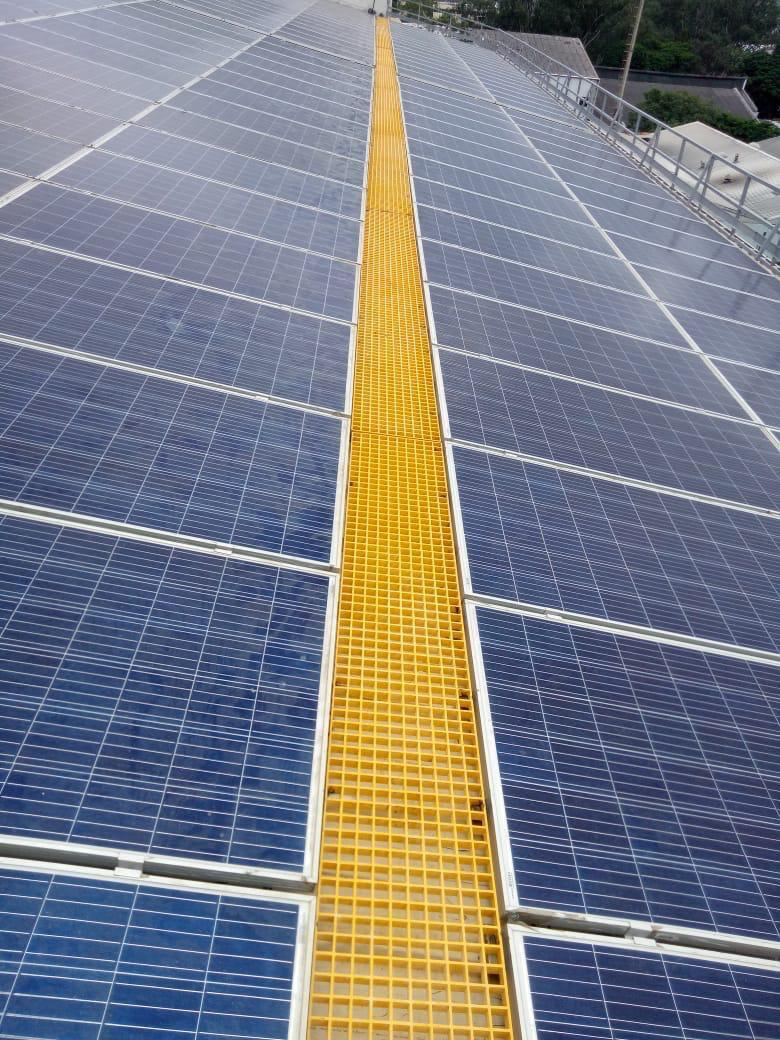FRP Molded Gratings For Solar Walkway