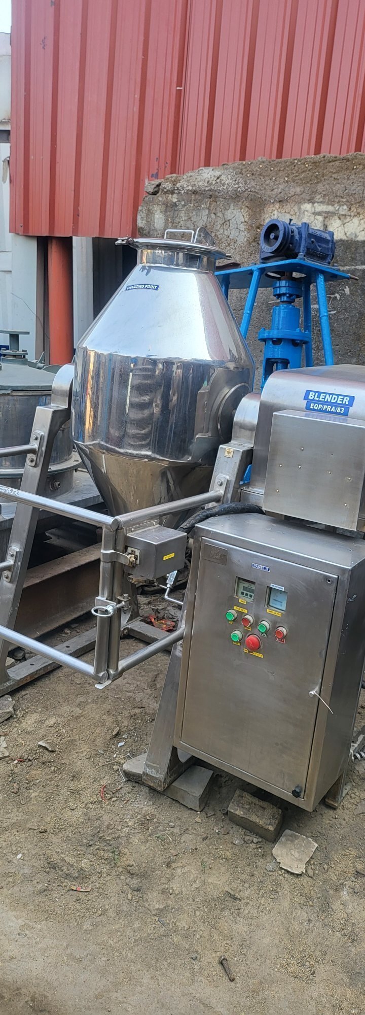 Double Cone Blender