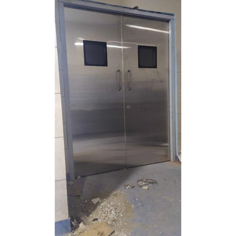 Ss 304 Door - Color: Silver