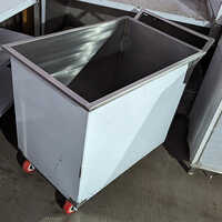 Ss Body Laundry Trolley - Capacity: 150 Kg Kg/hr