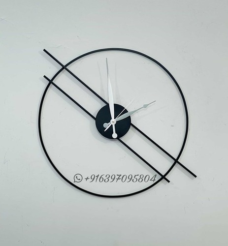 Metal Wall Clock - Color: Black