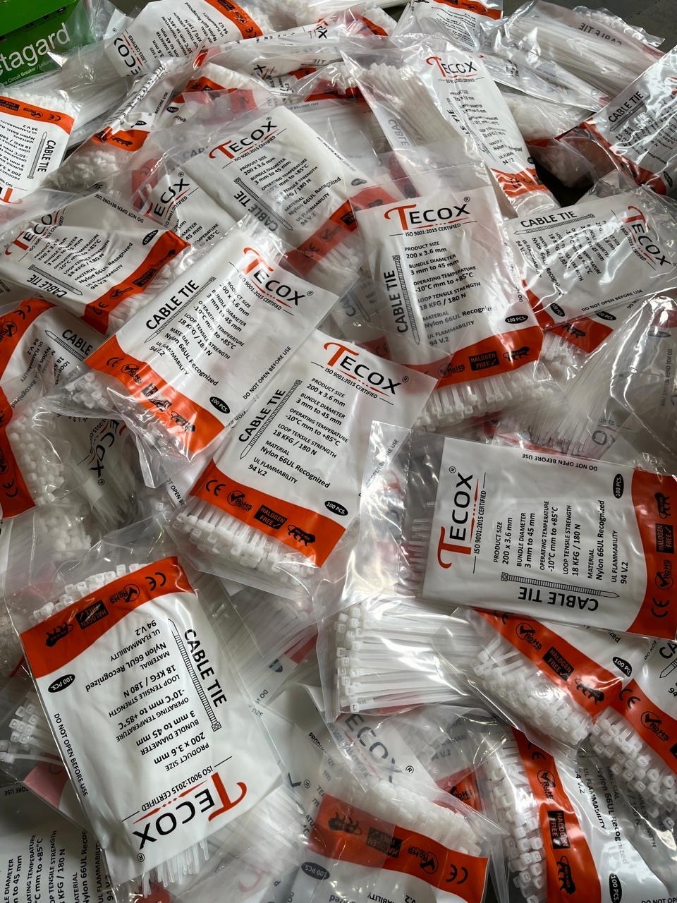 CABLE TIE