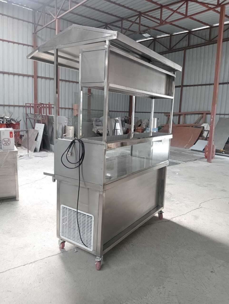 Vadapav Display Counter - Application: Street Food