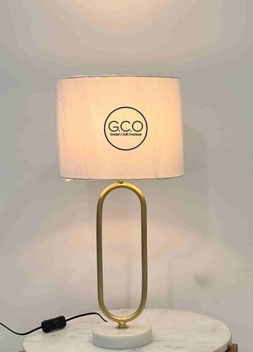 Oval table lamp