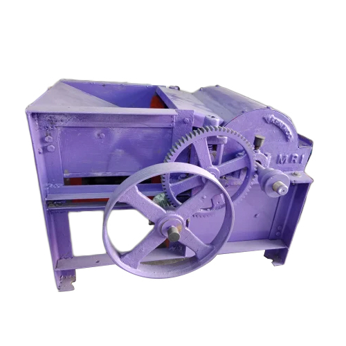 Small Size Cotton Opener Machine - Operating Type: Semi Automatic
