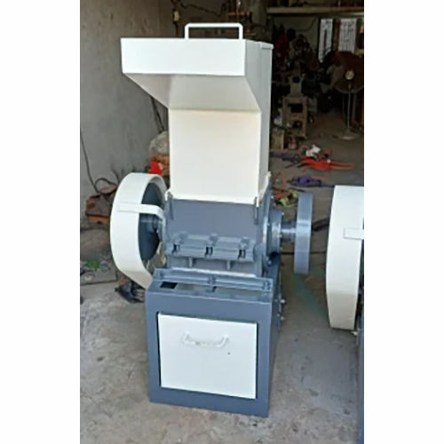 Plastic Moulding Scrap Grinding Machine - Automatic Grade: Semi-Automatic