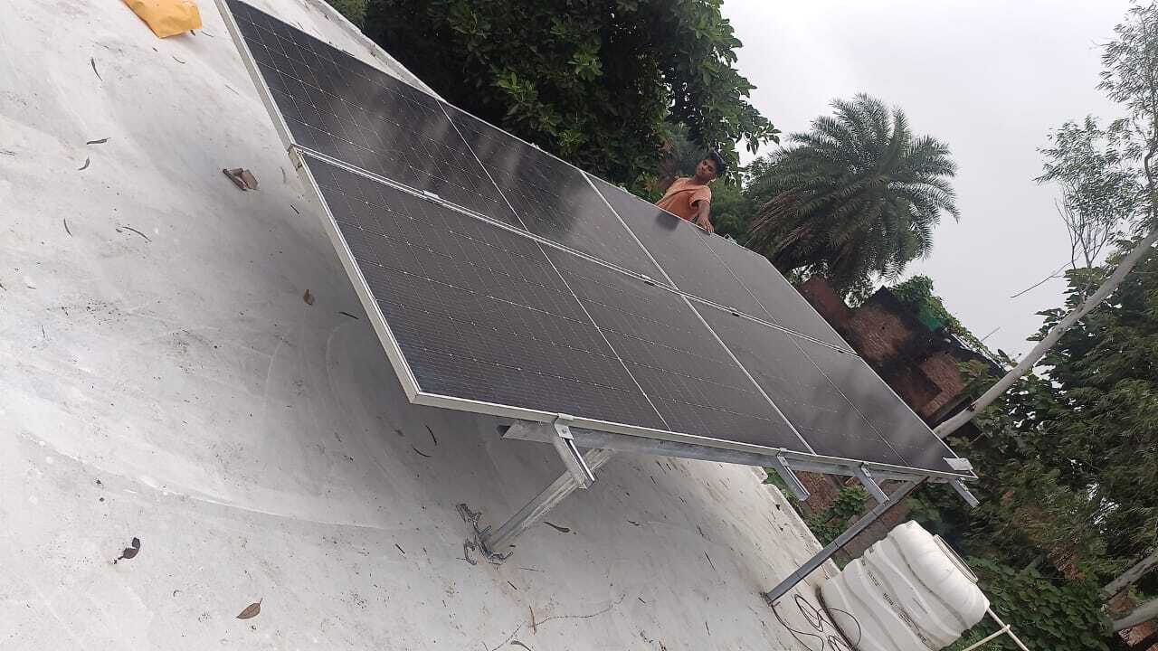 Residential Solar Panel Installation Service - Cleaning Type: Manual