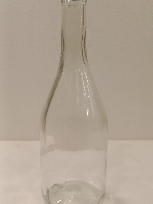 700 ml glass liquor bottles