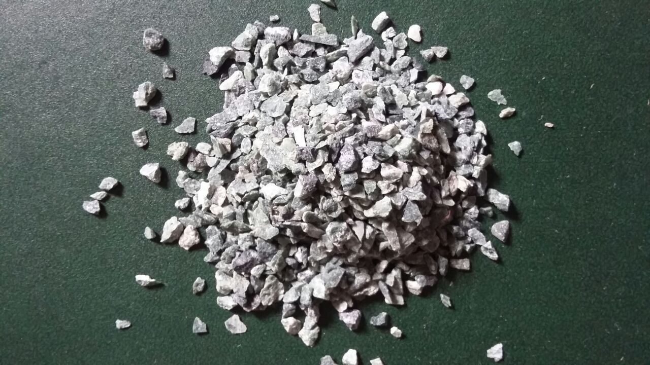 Marble Chips - 3mm To 6mm Grey Natural Marble Stone With Rough-rubbing Surface Treatment Ideal For Garden Decoration And Landscaping