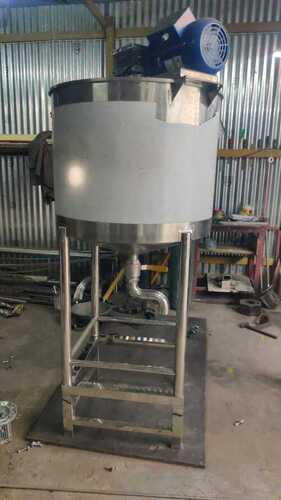 Stirrer Batter Mixing Machine - Capacity: 100 Ltr Ltr/Hr