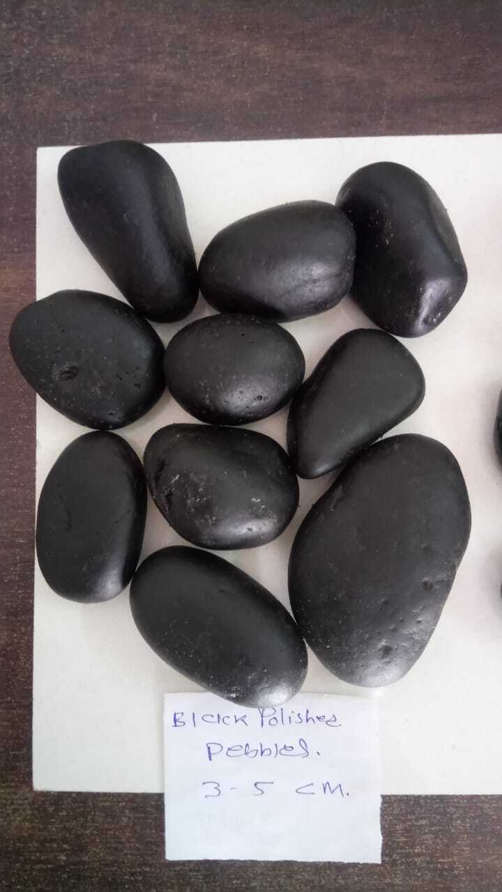 Black High Glossy Polished pebbles Polyurethane Coated Natural Pebble Stones landscaper